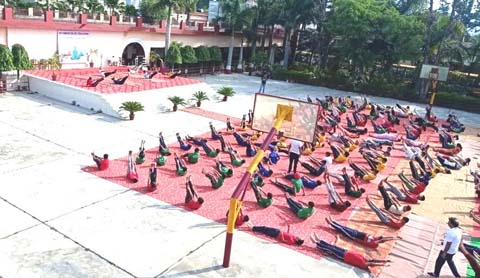 डीएवी पांवटा साहिब में मनाया गया अंतर्राष्ट्रीय योग दिवस